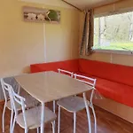 Zecamping 3 Etoiles Piscine Chauffee Dog Friendly Locatif Bbq Clim Camping