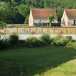 Zecamping 3 Etoiles Piscine Chauffee Dog Friendly Locatif Bbq Clim Camping *