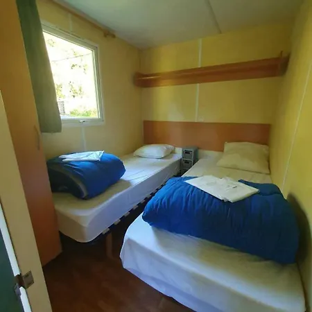 Camping 3 Etoiles - Piscine - Eeicbi