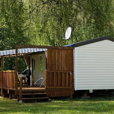 Campsite Camping 3 Etoiles - Piscine - Eeicbi