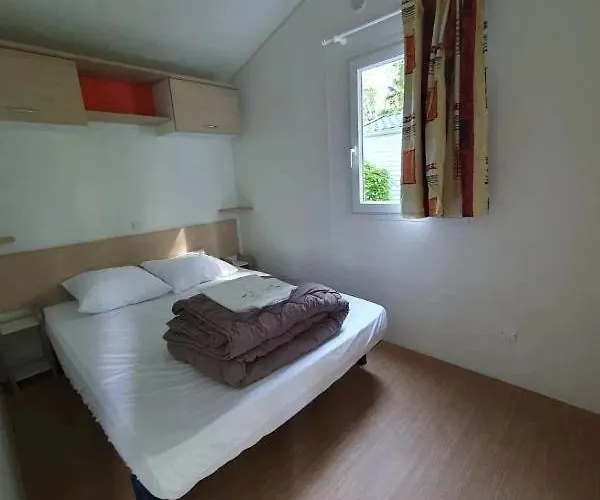 Camping 3 Etoiles - Piscine - Eeicbi * Le Change